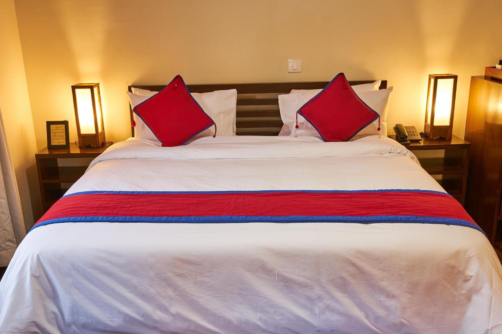 קטמנדו Shambaling Boutique Hotel מראה חיצוני תמונה